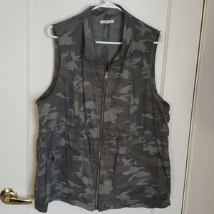 Camo vest